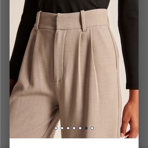 Abercrombie & Fitch Tailored Pants